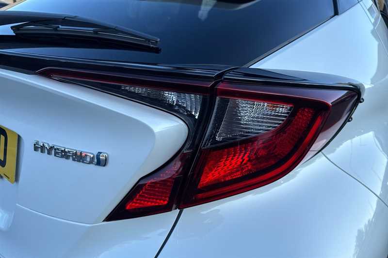 Used Toyota C-HR for sale - 77362138: Photo 32