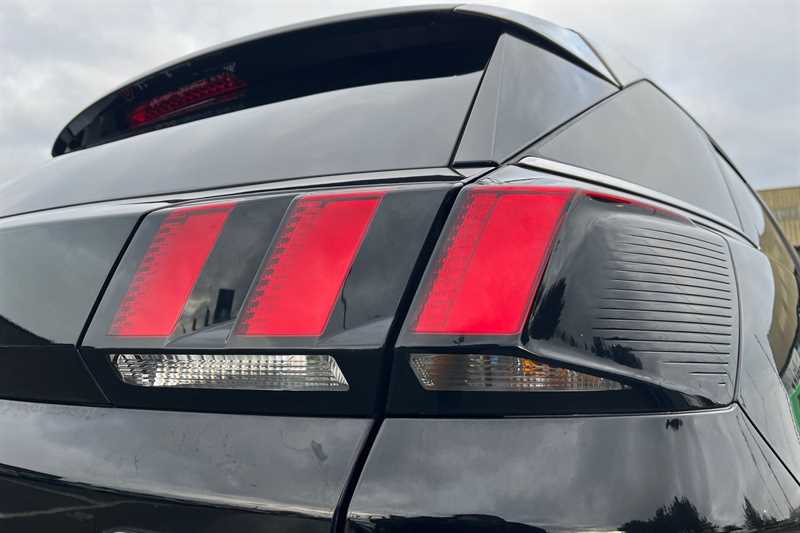 Used Peugeot 3008 2018 for sale - 77164273: Photo 32