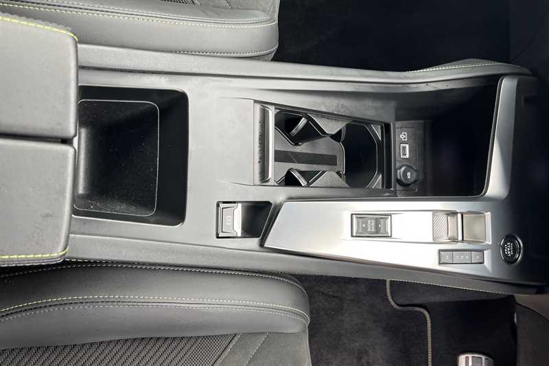 Used Peugeot 408 2023 for sale - 76529996: Photo 14