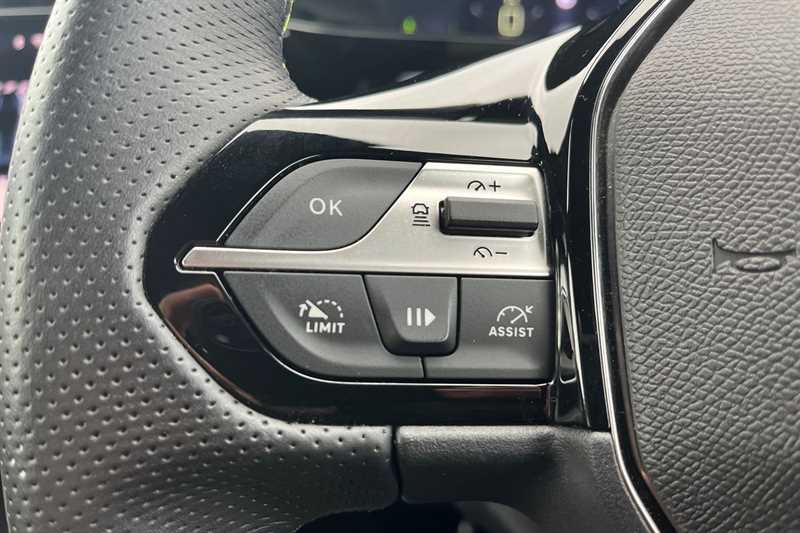 Used Peugeot 408 2023 for sale - 76529996: Photo 21