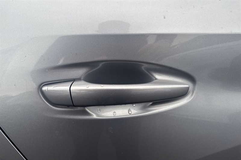 Used Peugeot 208 2021 for sale - 76504251: Photo 34