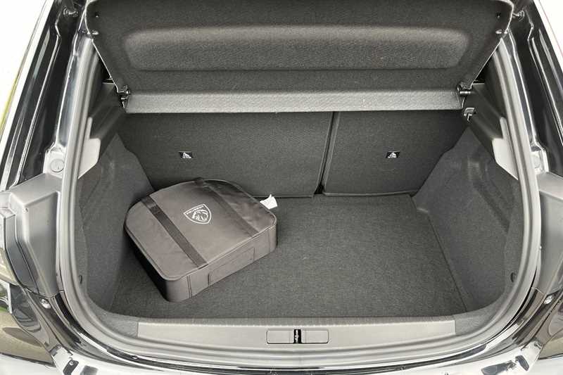 Used Peugeot 208 2024 for sale - 76524390: Photo 25