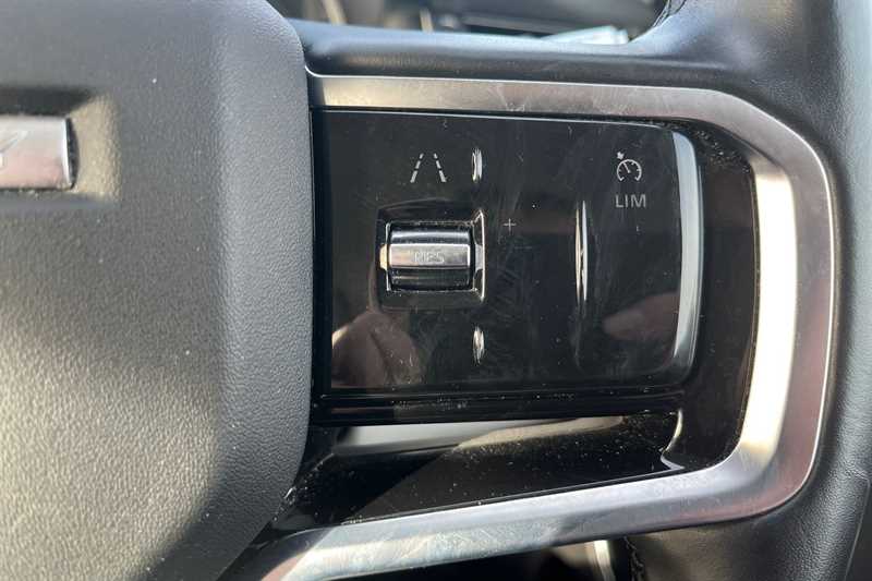 Used Land Rover Discovery Sport 2021 for sale - 76362476: Photo 22