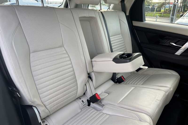 Used Land Rover Discovery Sport 2021 for sale - 76362476: Photo 40
