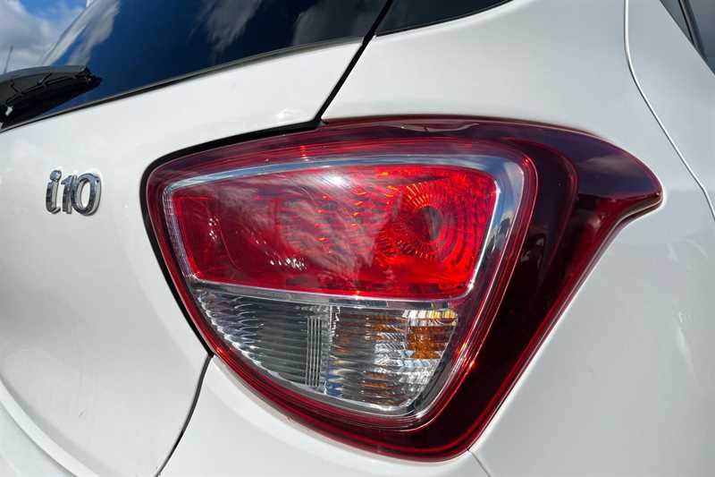 Used Hyundai i10 2017 for sale - 78076313: Photo 32