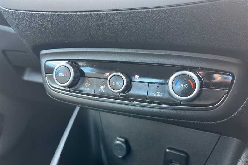 Used Vauxhall Crossland X 2018 for sale - 78120025: Photo 15