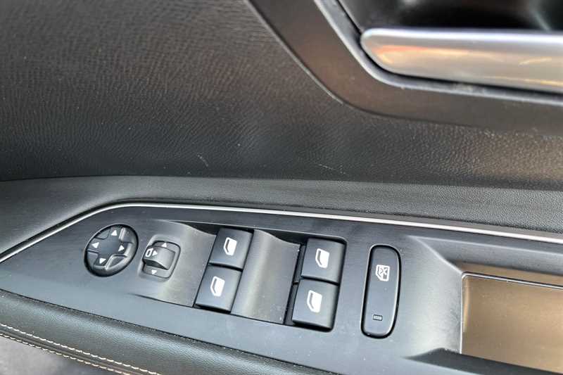 Used Peugeot 3008 2020 for sale - 78174823: Photo 16