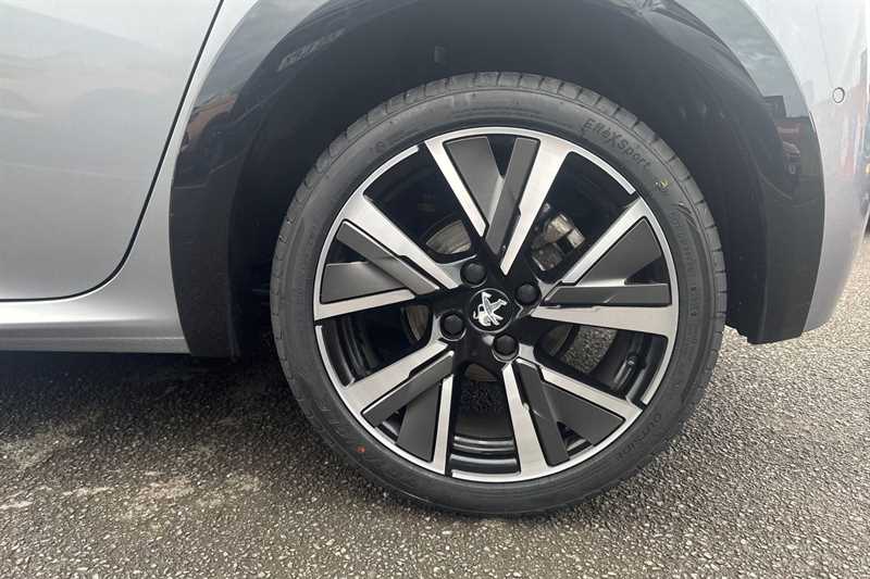 Used Peugeot 208 2021 for sale - 76525589: Photo 9