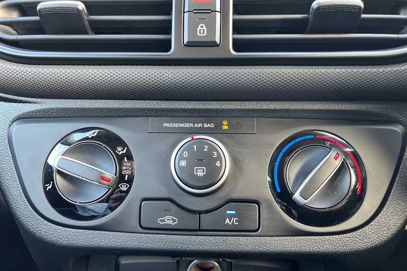 Used Hyundai i10 2025 for sale - 77828985: Photo 15