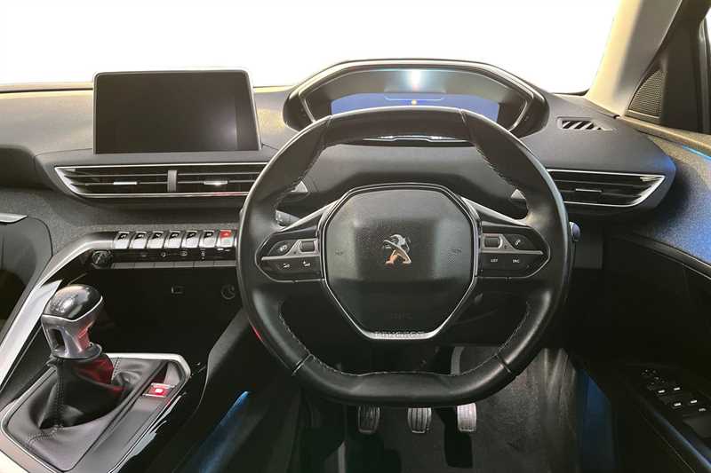 Used Peugeot 3008 2018 for sale - 76944731: Photo 11