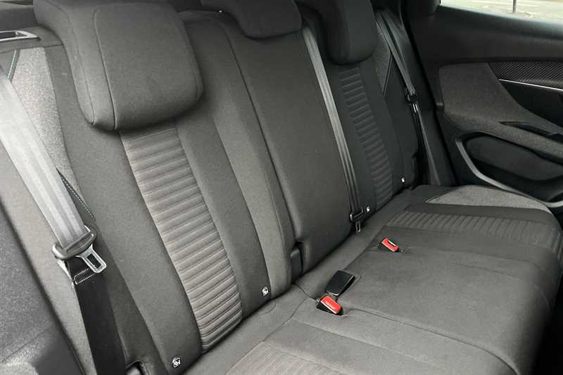 Used Peugeot 3008 2024 for sale - 77481523: Photo 24