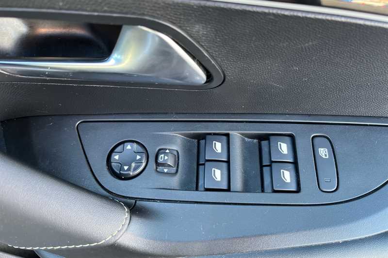 Used Peugeot 2008 2021 for sale - 76062493: Photo 16