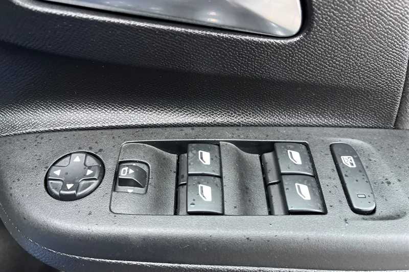 Used Vauxhall Corsa 2023 for sale - 77758132: Photo 16