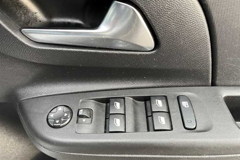 Used Vauxhall Corsa 2022 for sale - 76463451: Photo 16