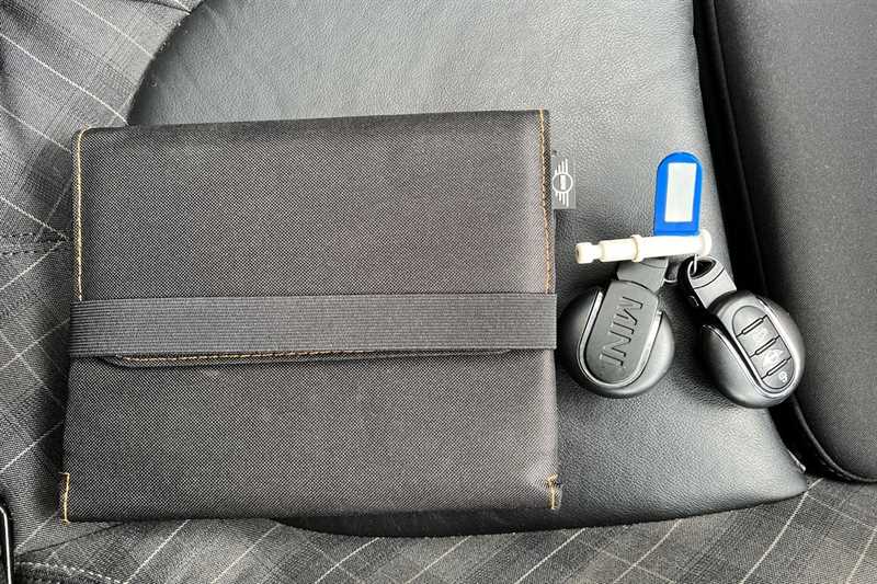 Used MINI Hatch 2017 for sale - 78188461: Photo 36