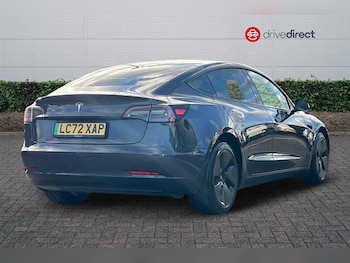 Used Tesla Model 3 2022 for sale - 76448496: Photo