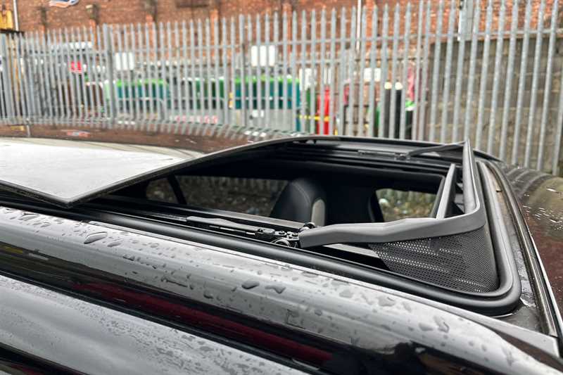 Used Peugeot E-2008 2021 for sale - 77391633: Photo 39