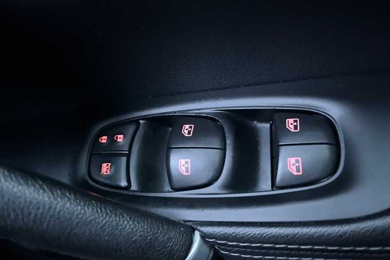 Used Nissan Qashqai 2018 for sale - 77481173: Photo 16