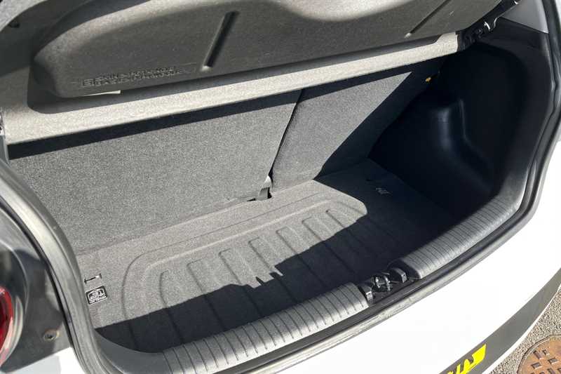 Used Hyundai i10 2017 for sale - 78119474: Photo 25