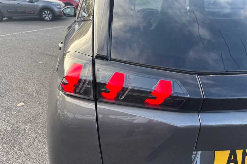 Used Peugeot 2008 2022 for sale - 76525022: Photo 31