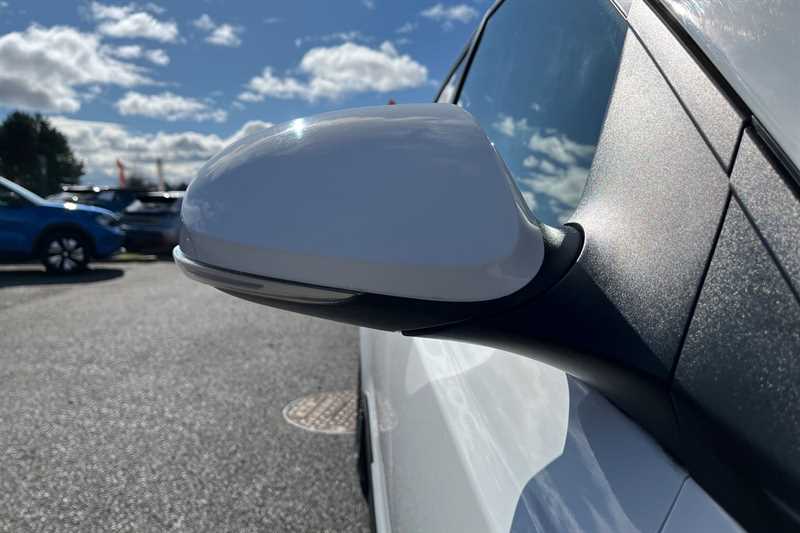 Used Hyundai i10 for sale - 78142194: Photo 35