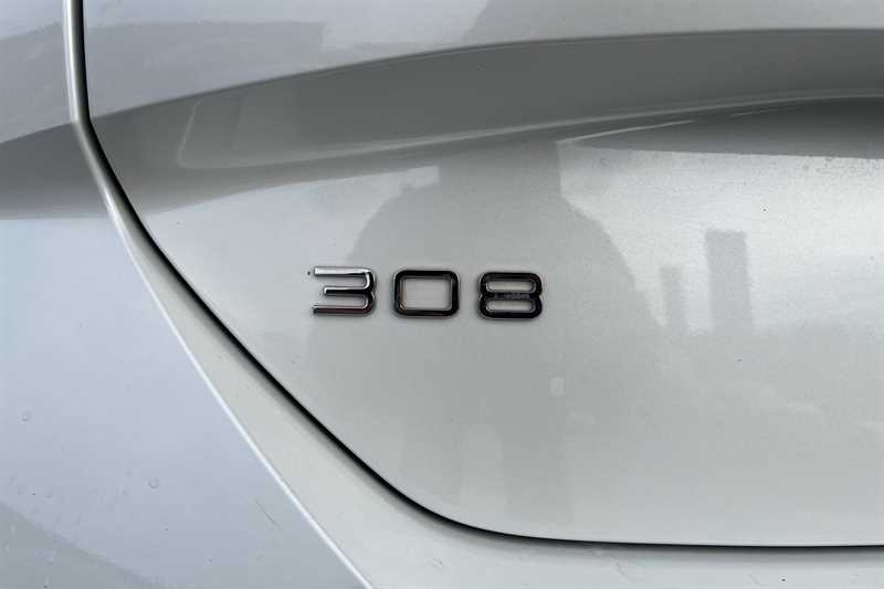 Used Peugeot 308 2022 for sale - 76448550: Photo 30