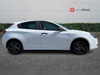Used Alfa Romeo Giulietta 2019 for sale - 78686732: Photo