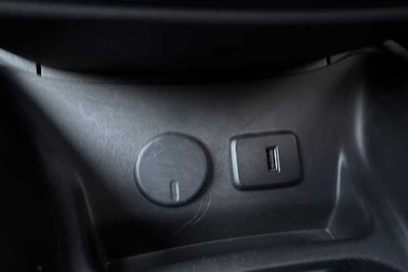 Used Vauxhall Corsa 2017 for sale - 76530091: Photo 43