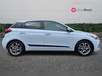 Used Hyundai i20 2020 for sale - 78450585: Photo