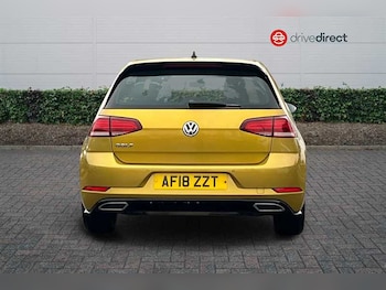 Used Volkswagen Golf 2018 for sale - 77390659: Photo