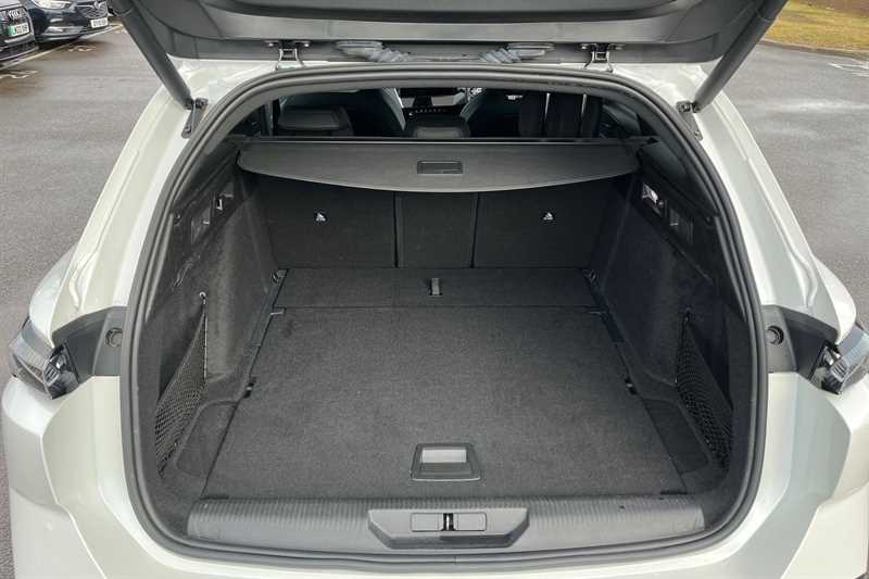 Used Peugeot 308 2022 for sale - 76939601: Photo 25