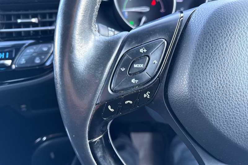 Used Toyota C-HR 2020 for sale - 77309162: Photo 21