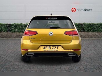 Used Volkswagen Golf 2018 for sale - 77811464: Photo