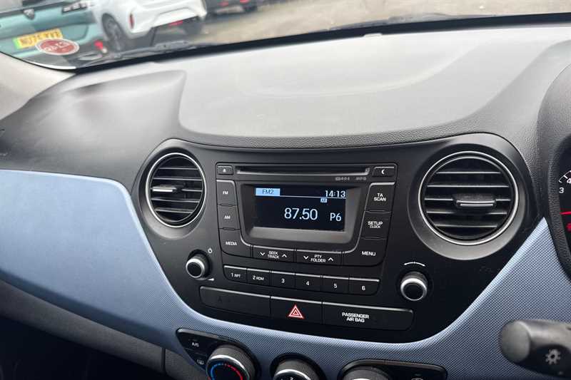 Used Hyundai i10 for sale - 76517067: Photo 17