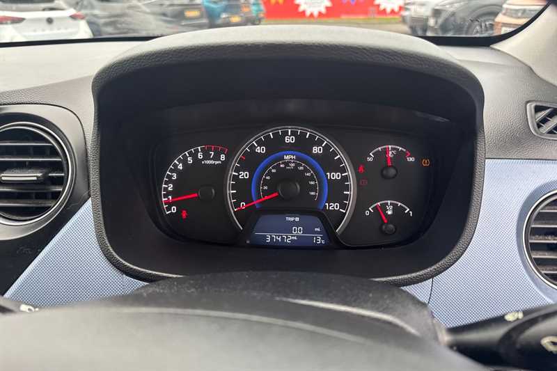 Used Hyundai i10 for sale - 76517067: Photo 20