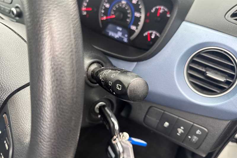 Used Hyundai i10 for sale - 76517067: Photo 26