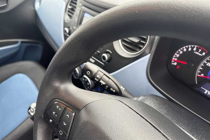 Used Hyundai i10 for sale - 76517067: Photo 27