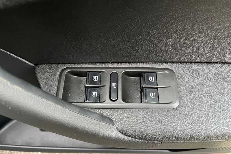 Used Skoda Yeti 2017 for sale - 76956841: Photo 16