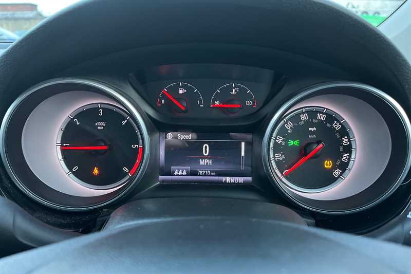 Used Vauxhall Astra 2017 for sale - 77134135: Photo 20