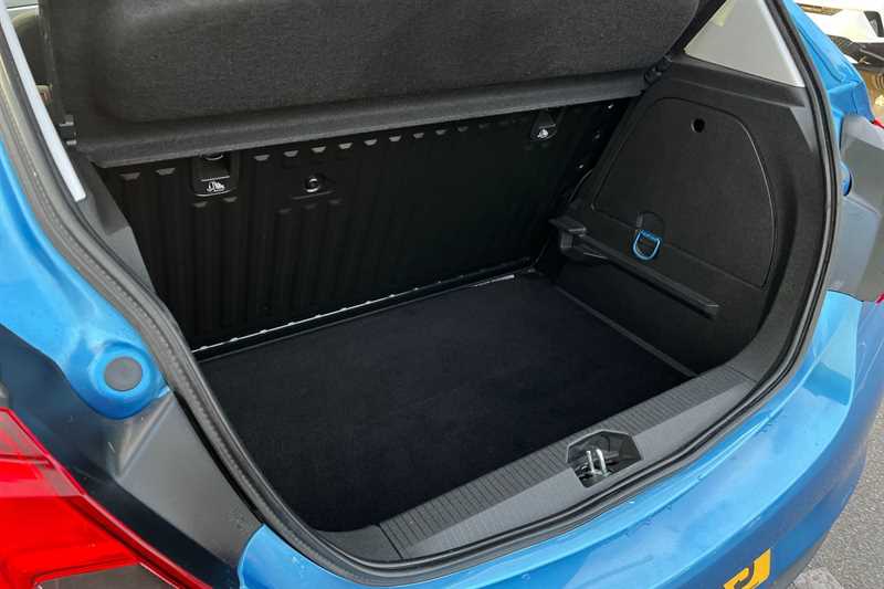 Used Vauxhall Corsa 2019 for sale - 76930639: Photo 25