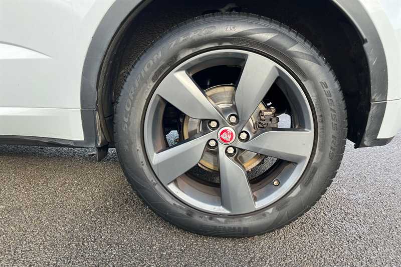 Used Jaguar E-Pace 2020 for sale - 76351808: Photo 12