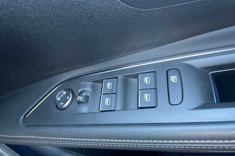 Used Peugeot 5008 2021 for sale - 77318186: Photo 16