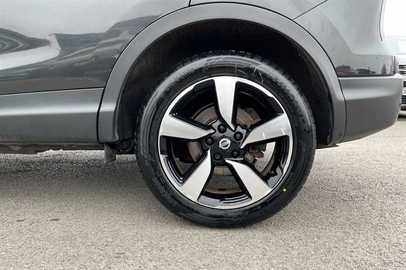 Used Nissan Qashqai 2017 for sale - 78217245: Photo 9