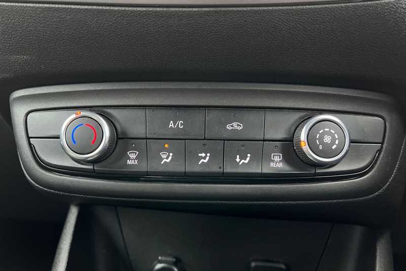 Used Vauxhall Crossland 2022 for sale - 77843098: Photo 15