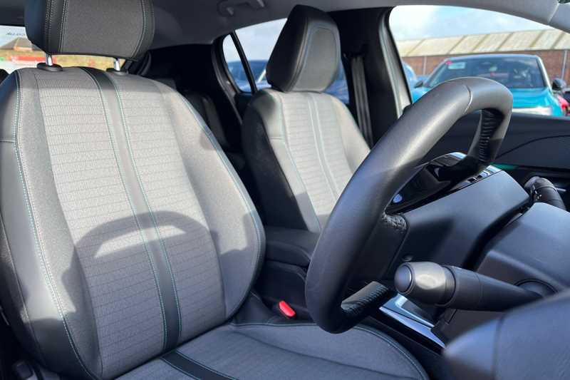 Used Peugeot 208 2023 for sale - 77712398: Photo 23