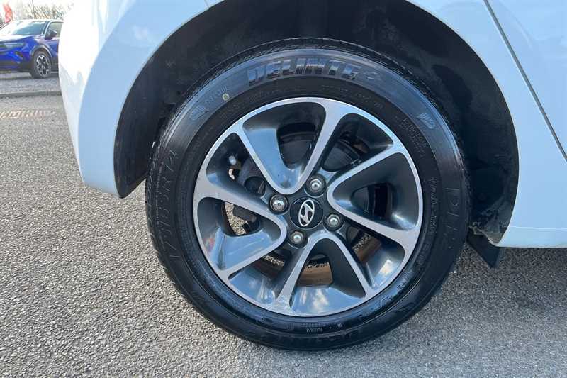 Used Hyundai i10 2017 for sale - 78137708: Photo 11