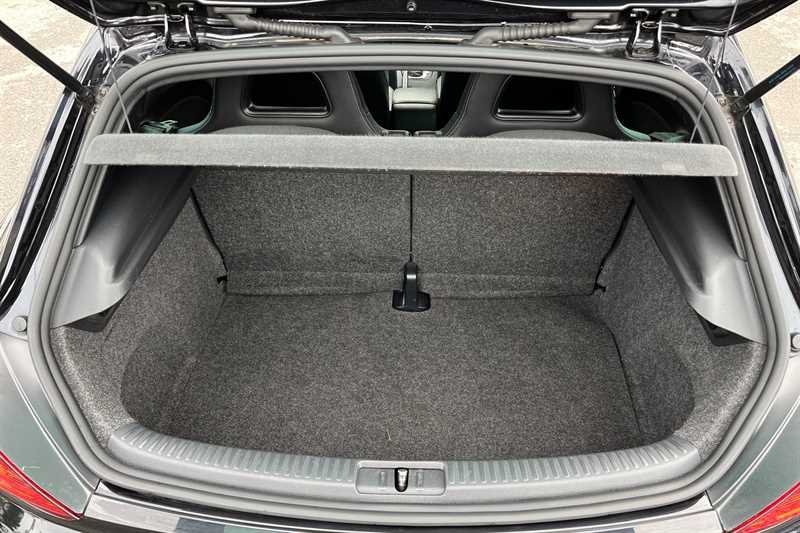 Used Volkswagen Scirocco 2017 for sale - 76529409: Photo 25