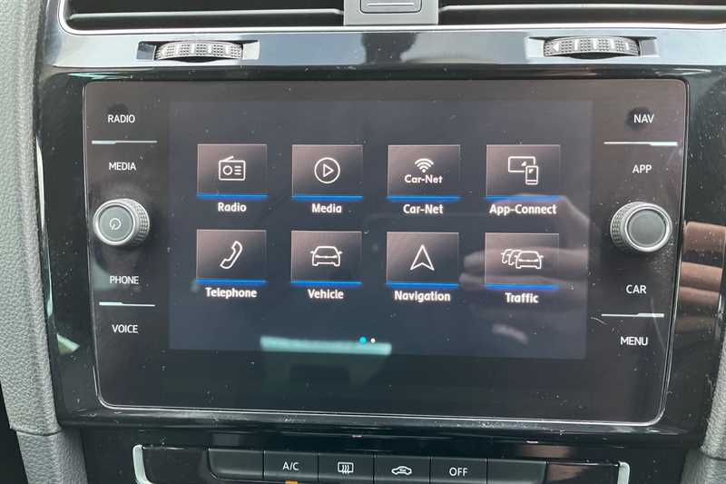 Used Volkswagen Golf 2018 for sale - 77757203: Photo 18