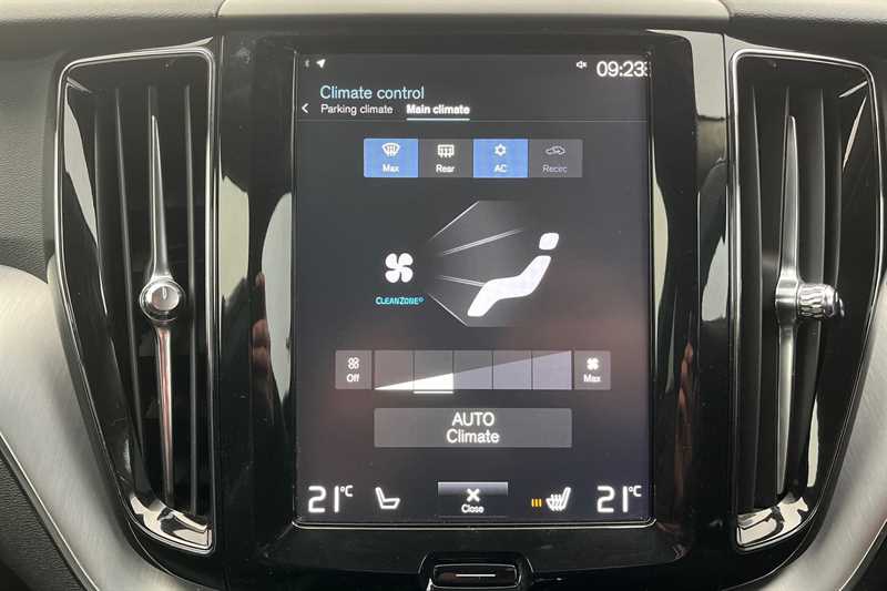 Used Volvo XC60 2019 for sale - 77322667: Photo 15