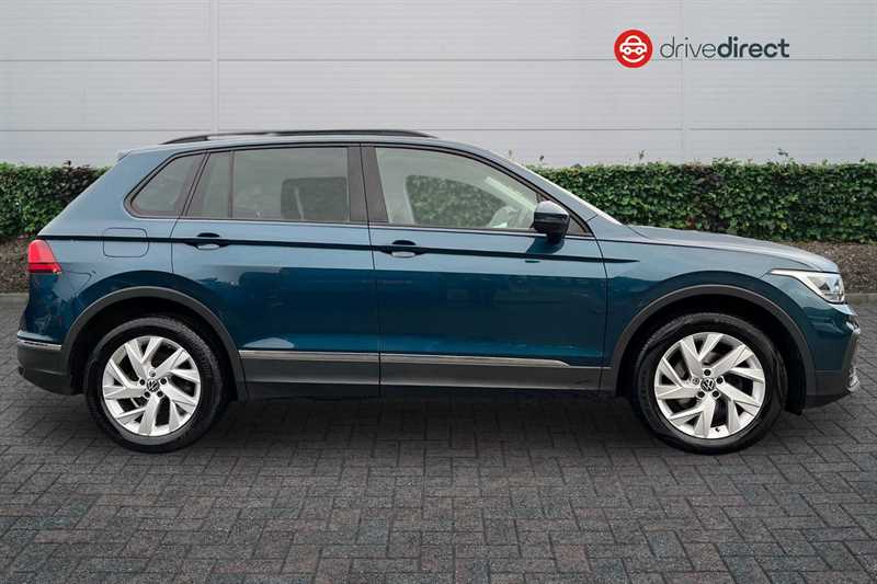 Used Volkswagen Tiguan 2020 for sale - 76955927: Photo 2